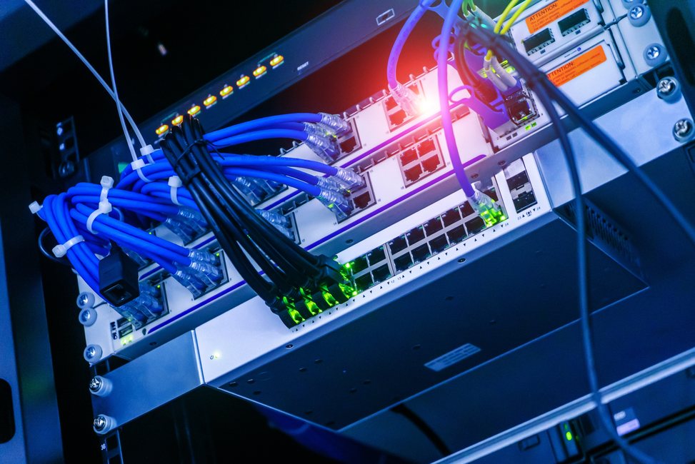 Network equipment and cabling